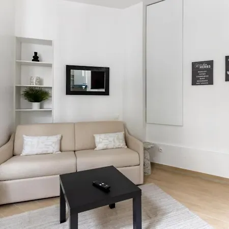Montbrunalesia Ii Cosy 2p