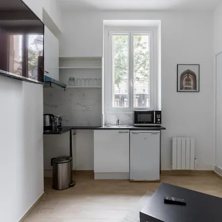 Montbrunalesia Ii Cosy 2p Apartment *